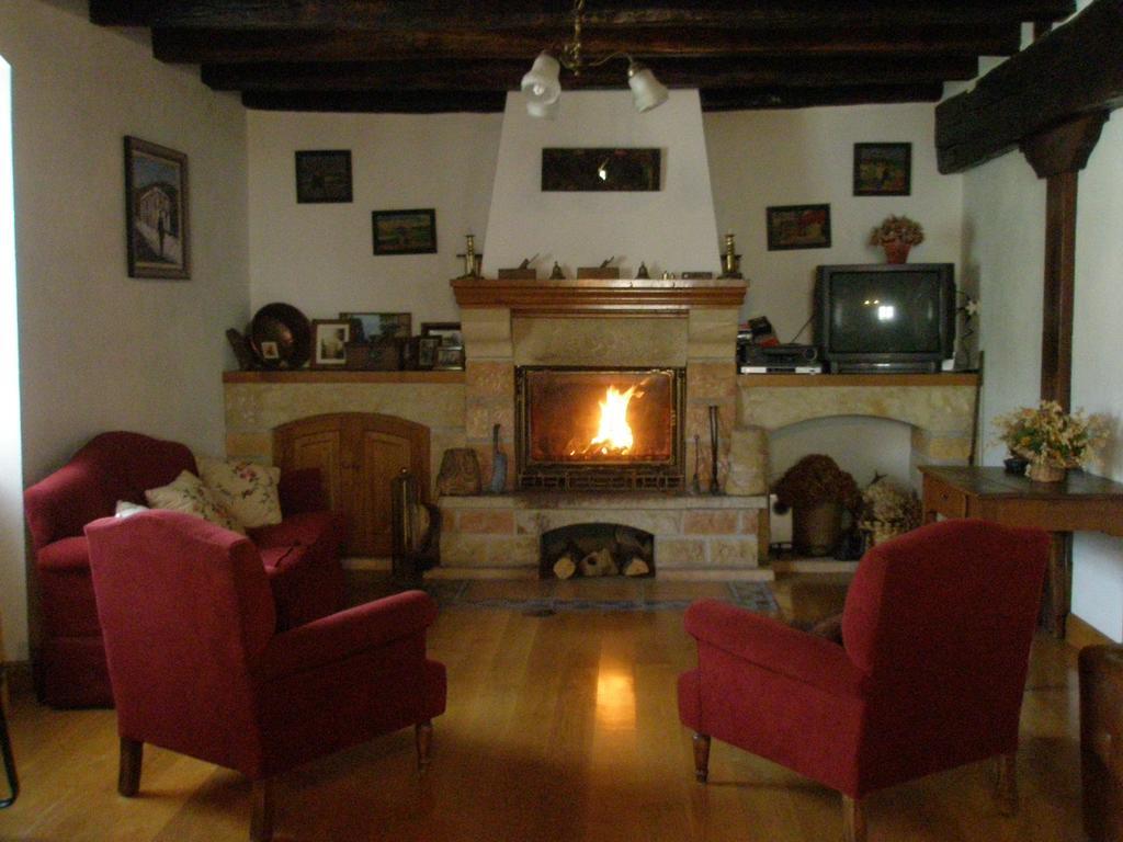 Casa Rural Parriola Villanueva de Arce Экстерьер фото
